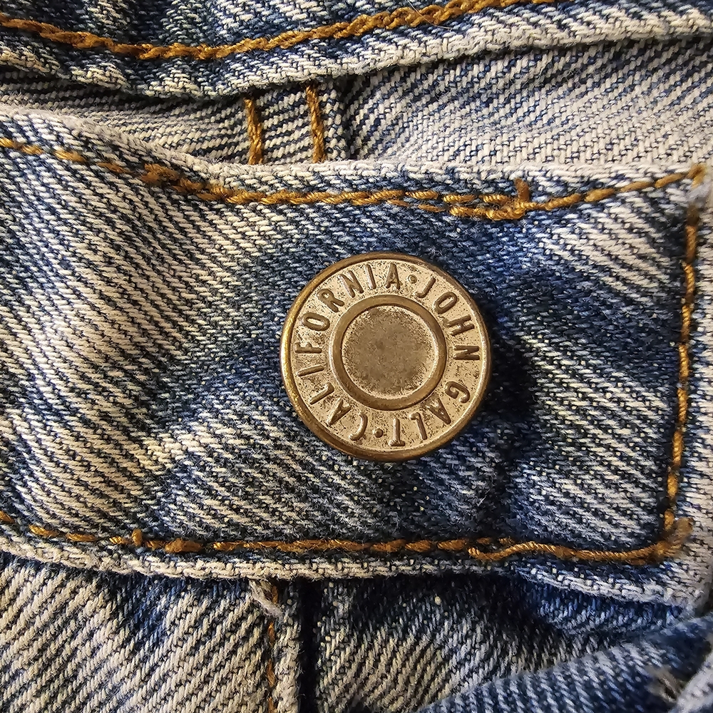 Classic High Rise Blue Jeans - Picture 6 of 12